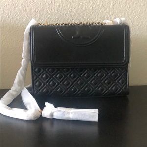 NWT Tory Burch Fleming Shoulder Bag Black